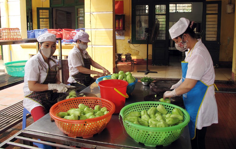  Thực hiện Nghị quyết số 116 của Chính phủ, từ kết dư Quỹ BHTN, nhiều người lao động trên địa bàn tỉnh sẽ có thêm một khoản tiền hỗ trợ để trang trải cuộc sống (ảnh mang tính chất minh hoạ).