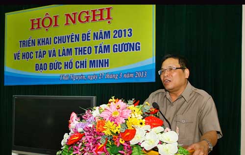  T.S Chu Đức Tính, Giám đốc Bảo tàng Hồ Chí Minh nói chuyện về cuộc đời, tấm gương đạo đức Bác Hồ.