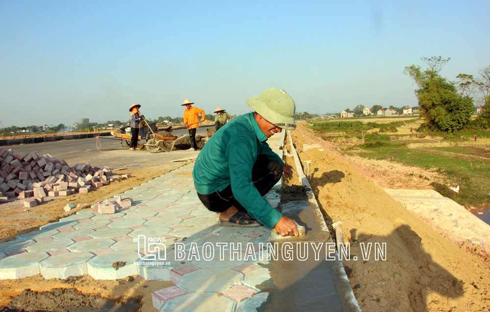  Tuyến đường Vành đai V, vùng Thủ đô Hà Nội, giai đoạn 1 với tổng vốn đầu tư gần 1.000 tỷ đồng đã cơ bản hoàn thành. 