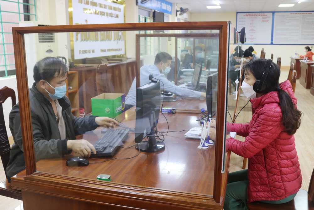  Trong phiên giao dịch việc làm tại Thái Nguyên, có 58 người lao động vượt qua vòng phỏng vấn sơ loại