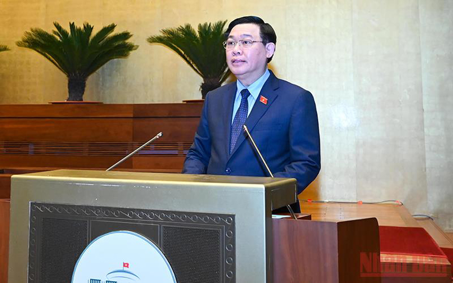 Chủ tịch Quốc hội Vương Đình Huệ phát biểu khai mạc. (Ảnh: Duy Linh)
