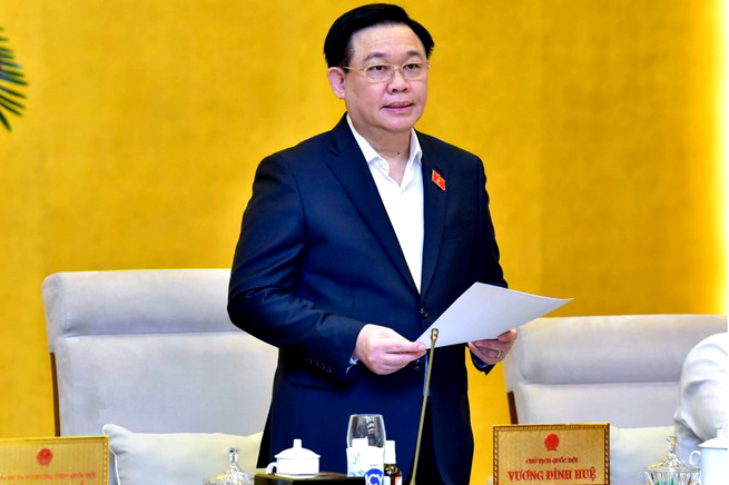  Chủ tịch Quốc hội Vương Đình Huệ phát biểu khai mạc Phiên họp thứ 13 của Ủy ban Thường vụ Quốc hội. (Ảnh: Duy Linh)