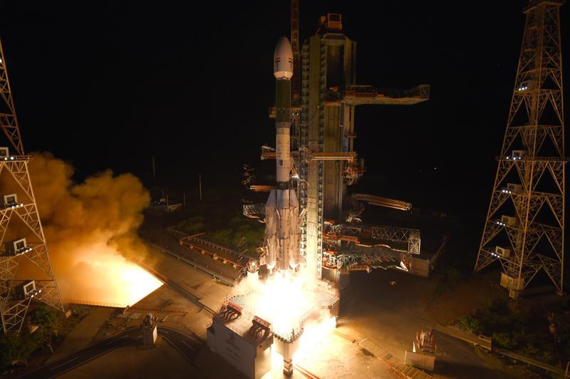  Tên lửa GSLV gặp trục trặc ở giai đoạn cuối do lỗi kỹ thuật. Ảnh: apnews.com
