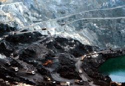 Mỏ than Phấn Mễ, Thái Nguyên có trữ lượng than mỡ 1.400.000 tấn.