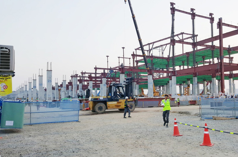  Công ty cổ phần Thương mại thép Việt Cường (T.X Phổ Yên) lắp đặt công trình thép kết cấu.