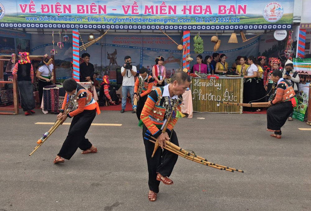  Nghệ thuật khèn của người Mông, tỉnh Điện Biên là một trong 19 di sản được đưa vào Danh mục di sản văn hóa phi vật thể cấp quốc gia đợt này. (Ảnh: Sở VH, TT & DL tỉnh Điện Biên)