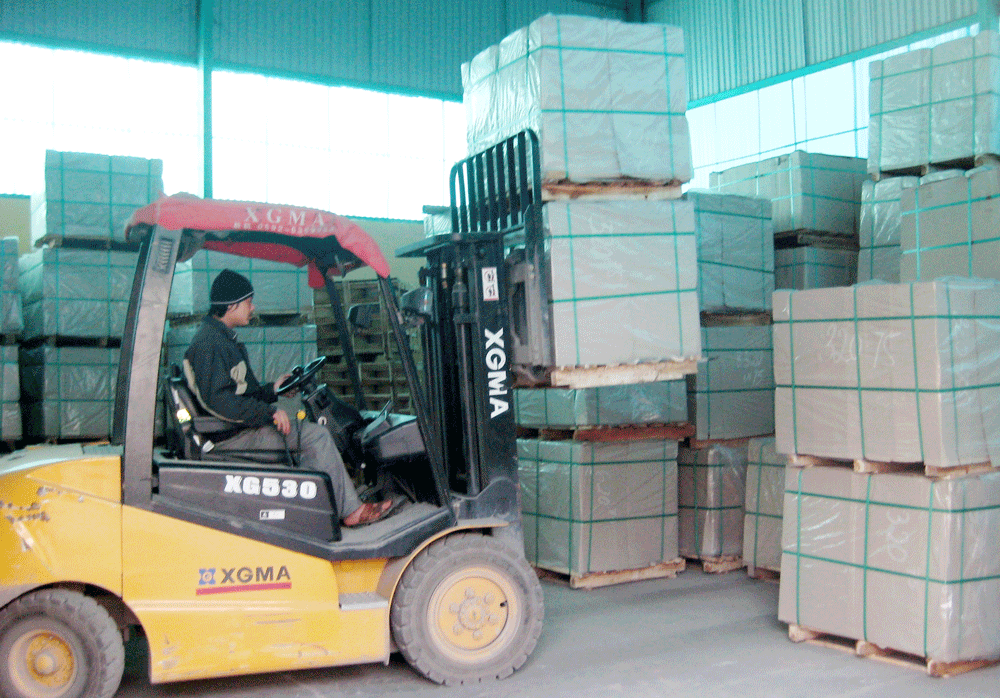 Sản phẩm vật liệu chịu lửa của Công ty được thị trường các nước Đông Bắc Á ưa chuộng.