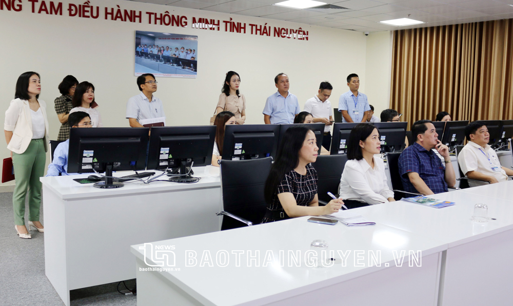 Đoàn công tác của tỉnh Bà Rịa - Vũng Tàu tham quan Trung tâm Điều hành thông minh tỉnh Thái Nguyên.