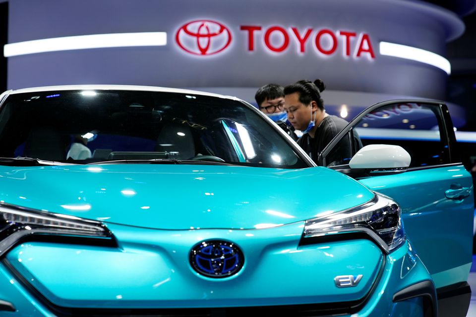 Toyota Motor Corp sẽ cho ra mắt mẫu sedan cỡ nhỏ chạy hoàn toàn bằng điện tại Trung Quốc vào cuối năm 2022. Ảnh minh họa: Reuters
