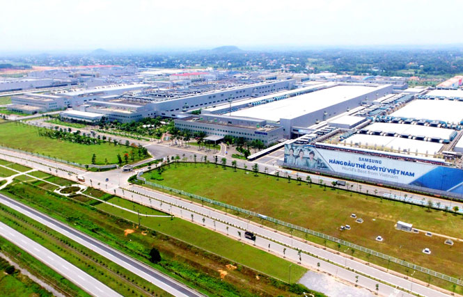   Today, Yen Binh Industrial Park has attracted many domestic and foreign companies to invest in production and business.