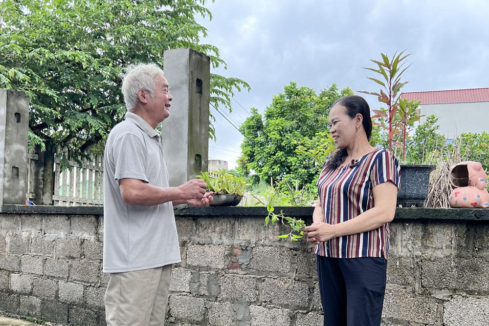  Trùm trưởng Giáo họ Hích Phạm Văn Phúc nhắc nhở giáo dân nêu cao tinh thần cảnh giác với các loại tội phạm.