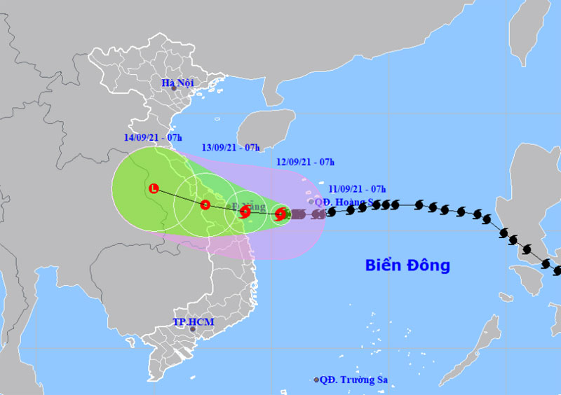  Vị trí và hướng di chuyển của bão số 5. (Nguồn: nchmf.gov.vn)