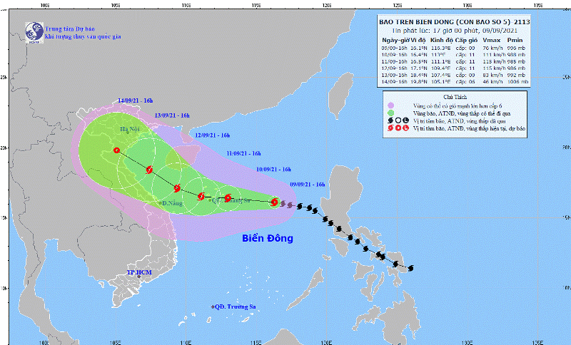  Bão số 5 trên biển Đông.