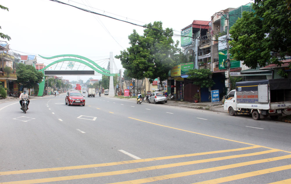  Theo kế hoạch, hai bên Quốc lộ 3, đoạn từ cổng Trường Cao đẳng Kinh tế Tài chính đến cổng chào T.P Thái Nguyên sẽ cải tạo, nâng cấp vỉa hè, cây xanh, điện chiếu sáng.  