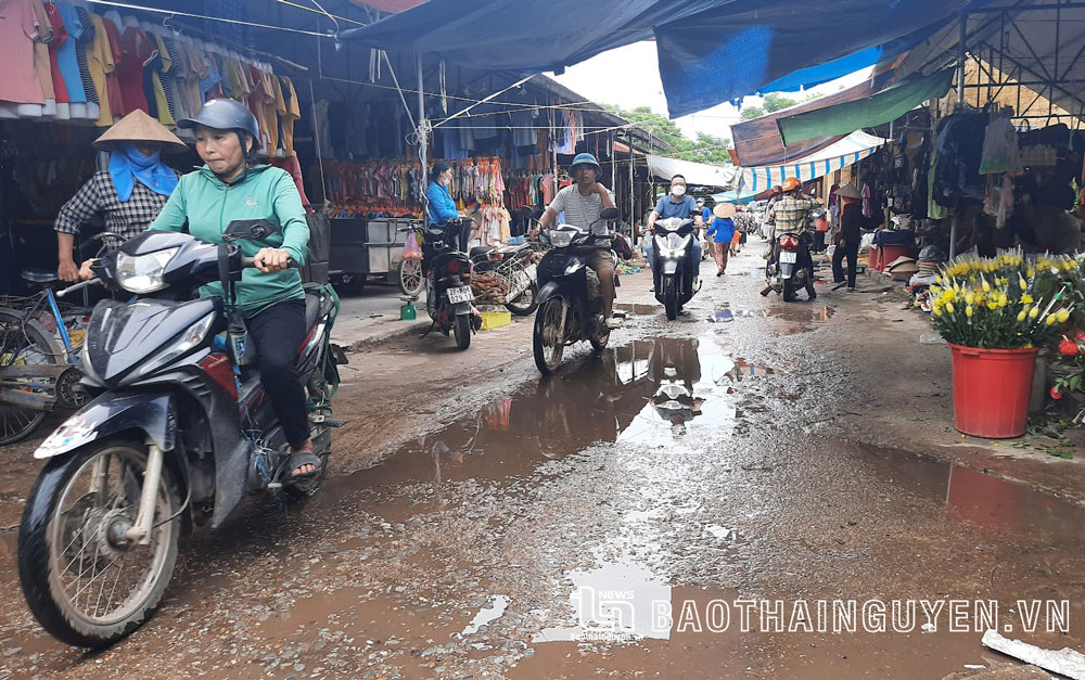  Hiện trạng chợ Đồn, xã Kha Sơn.