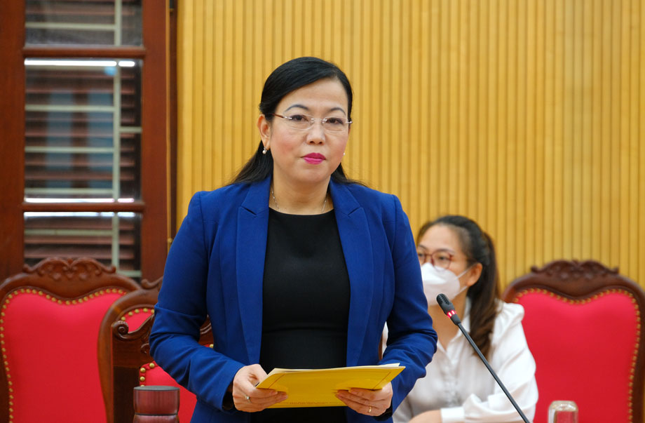  Ms. Nguyen Thanh Hai, the Secretary of the Provincial Party Committee, delivers her speech. 