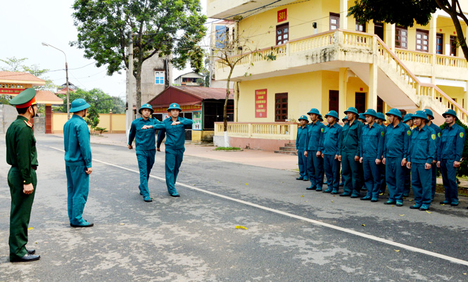  Bộ Chỉ huy Quân sự tỉnh tổ chức tập huấn cán bộ dân quân hàng năm.