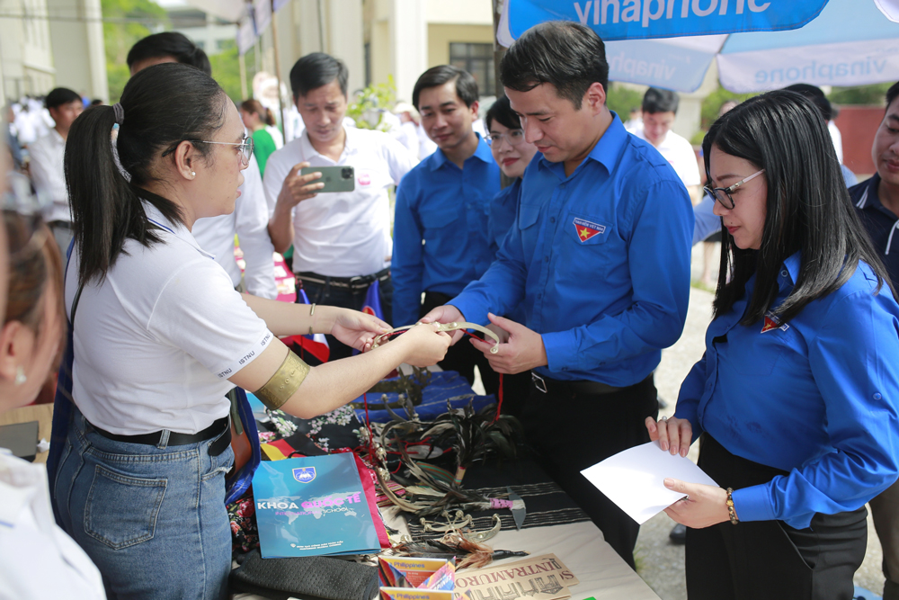  Delegates visit the booth at the Fair.