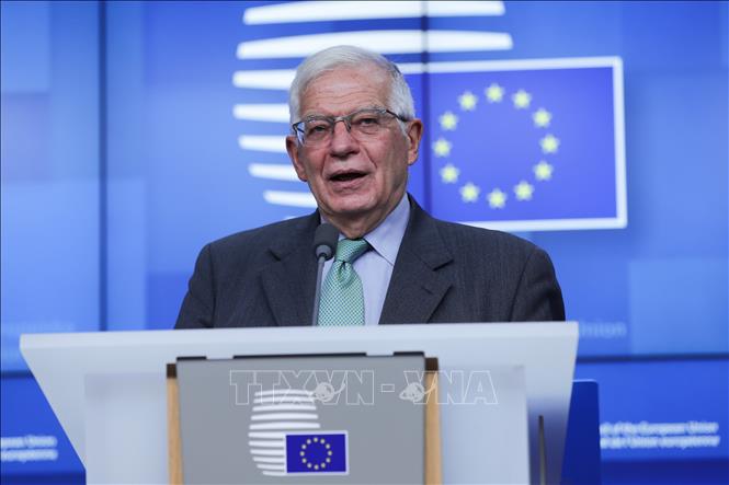  Cao ủy Liên minh châu Âu (EU) phụ trách chính sách an ninh và đối ngoại Josep Borrell phát biểu trong cuộc họp báo sau cuộc họp với Ngoại trưởng các nước EU, tại Brussels, Bỉ, ngày 15/11/2021. Ảnh: THX/TTXVN